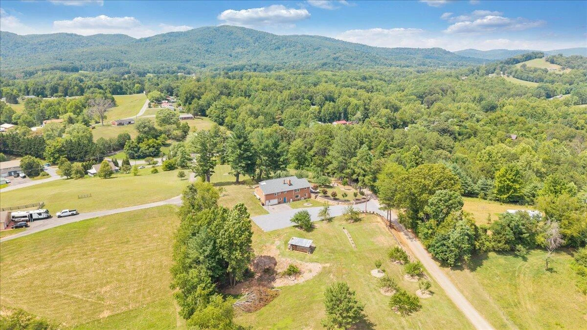 1125 Loyds Store RD - Photo 98