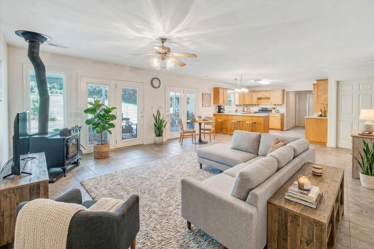 361 Saddlewood DR - Photo 18