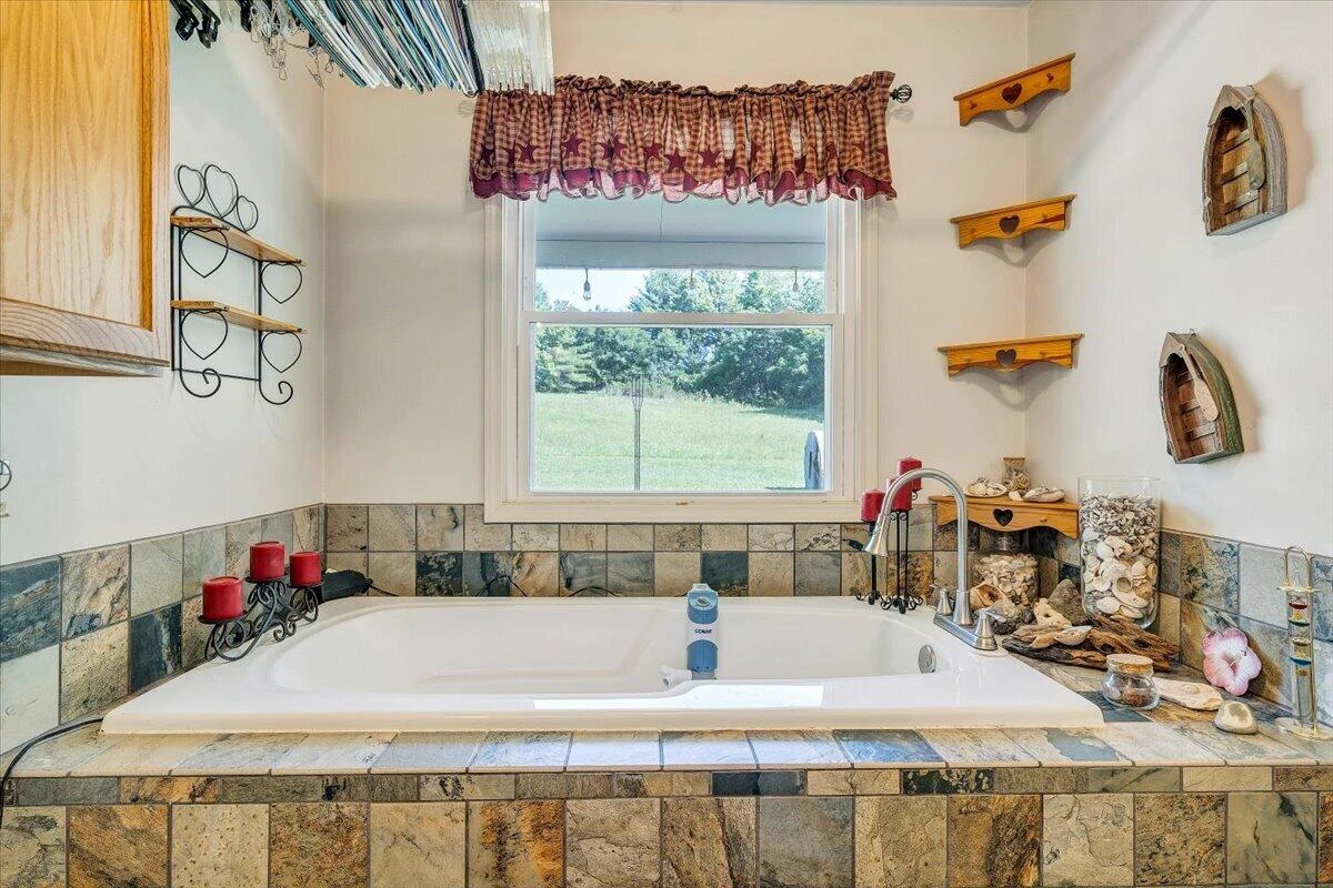 361 Saddlewood DR - Photo 22