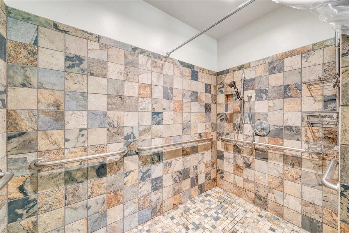 361 Saddlewood DR - Photo 24