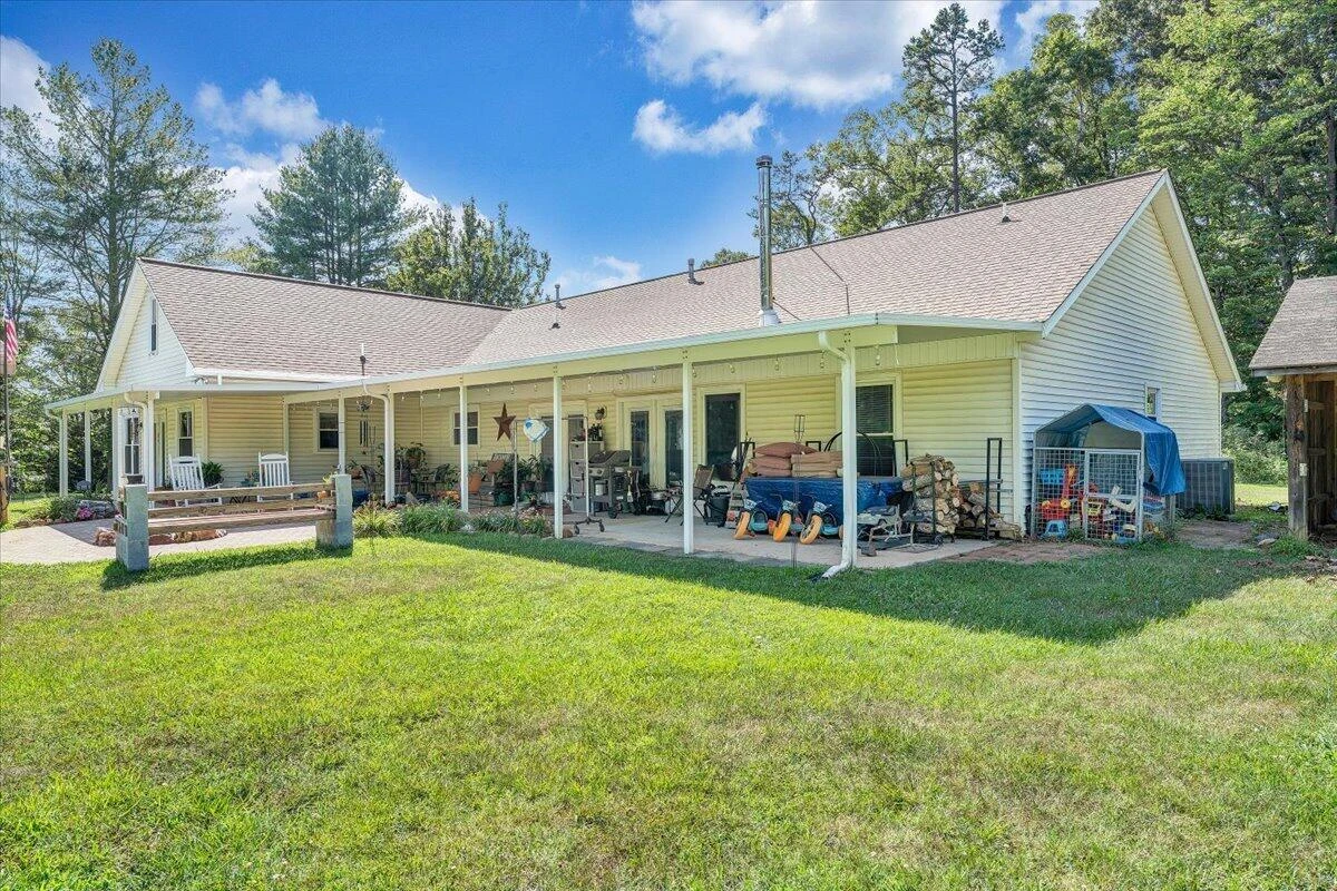 361 Saddlewood DR - Photo 33
