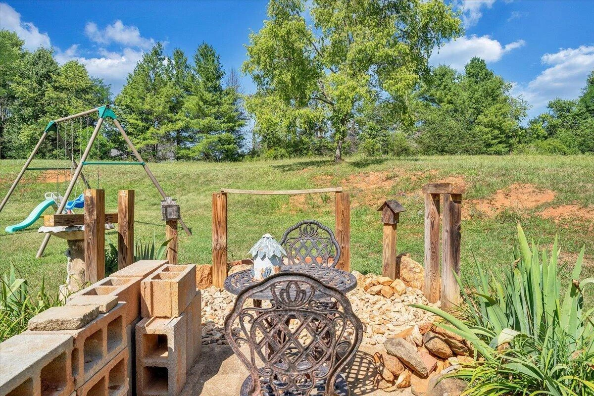 361 Saddlewood DR - Photo 37