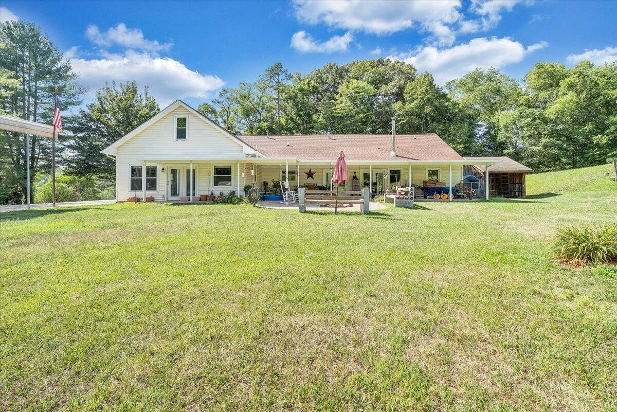 361 Saddlewood DR - Photo 6