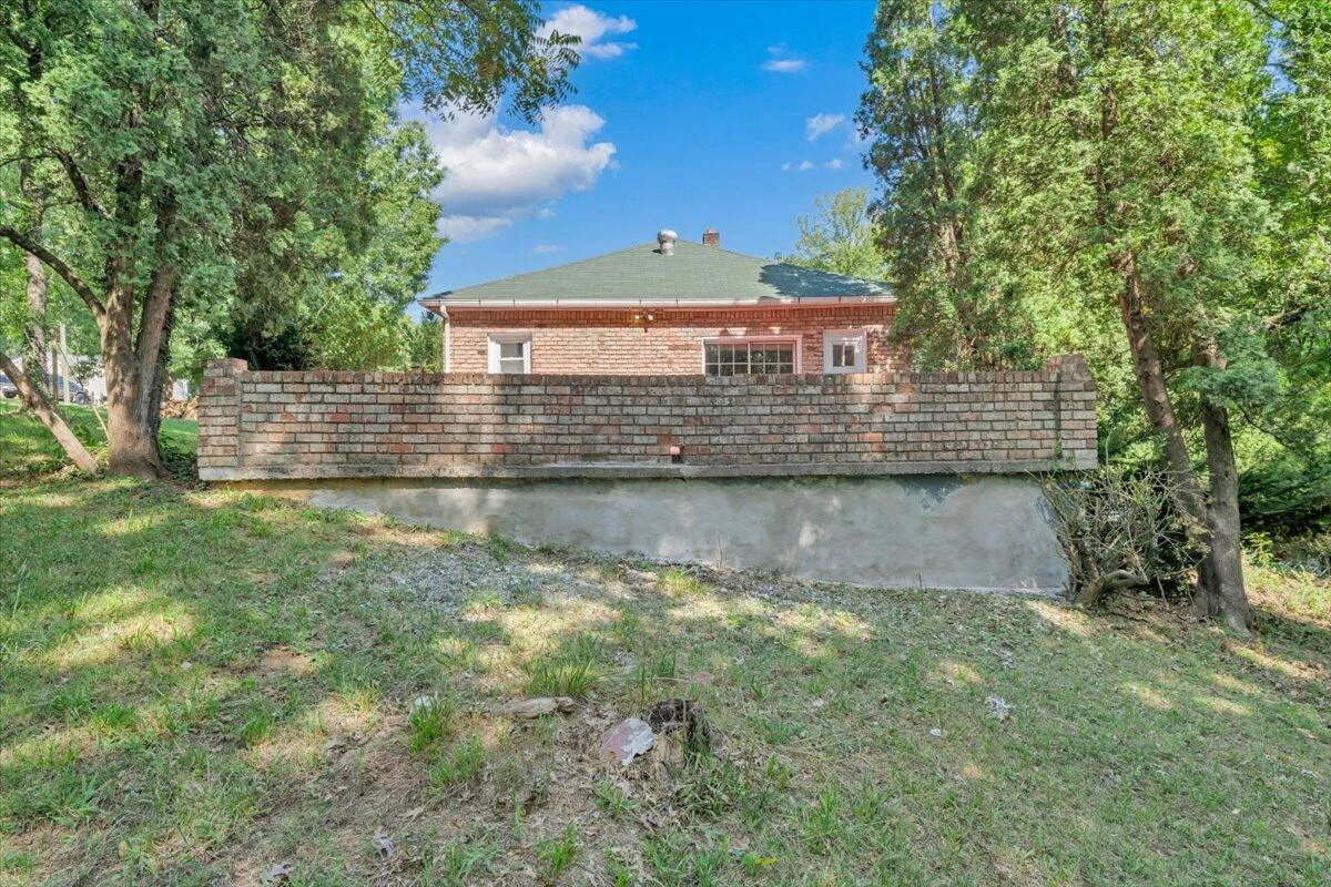 1316 North AVE NE - Photo 23