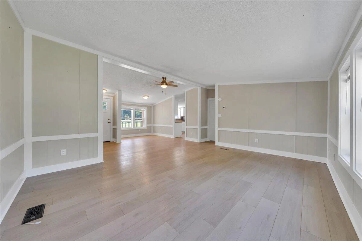 2748 Taylors RD - Photo 12