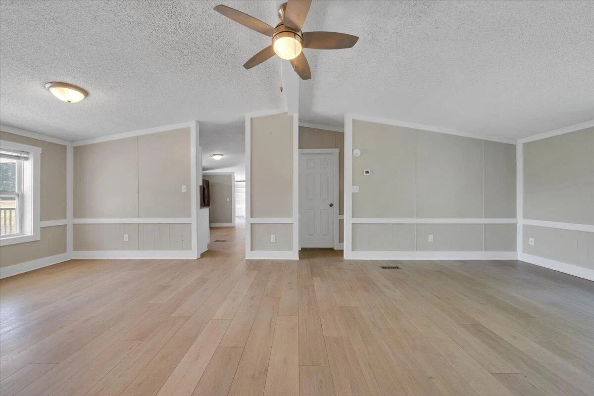 2748 Taylors RD - Photo 13