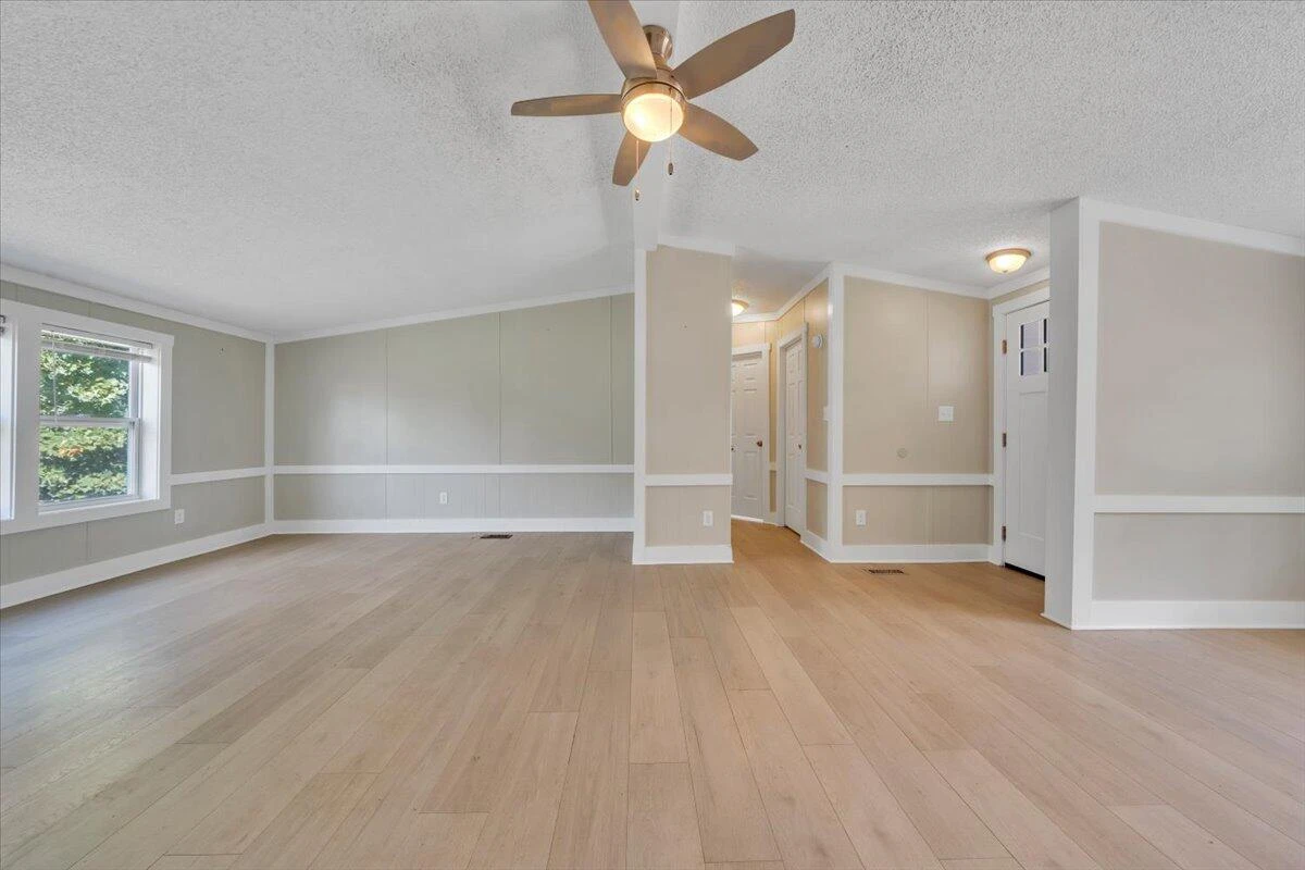 2748 Taylors RD - Photo 14