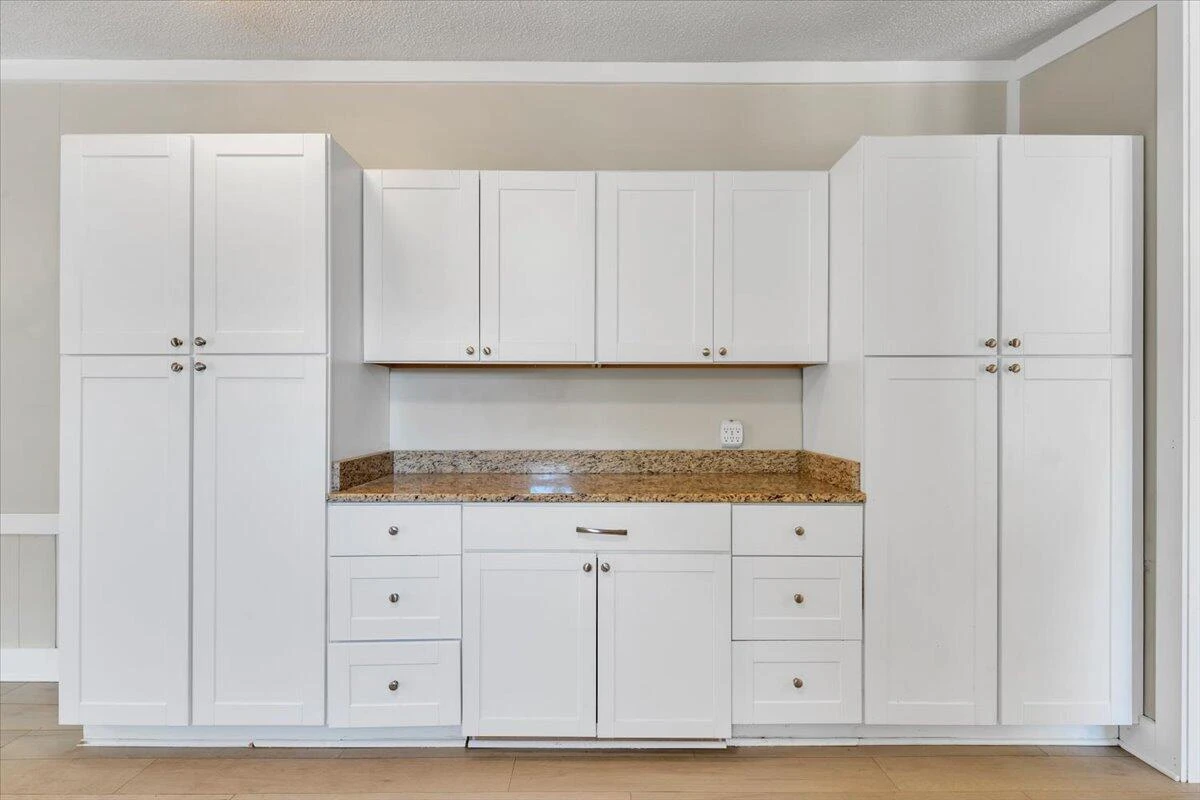 2748 Taylors RD - Photo 21