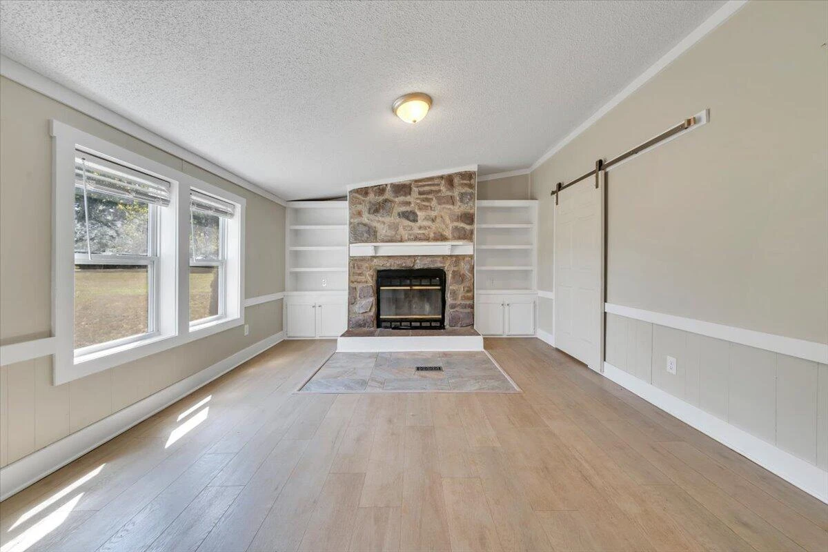 2748 Taylors RD - Photo 24