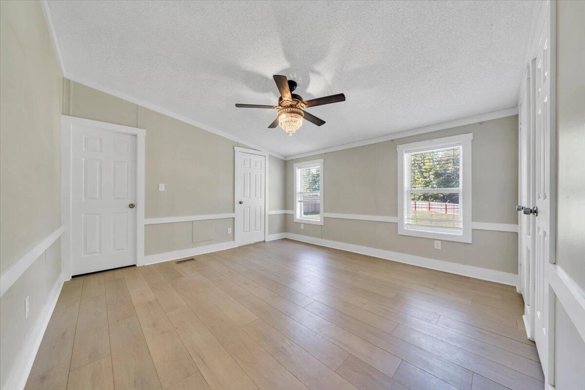 2748 Taylors RD - Photo 29
