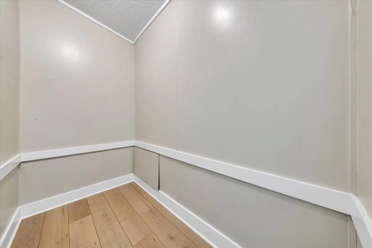 2748 Taylors RD - Photo 31