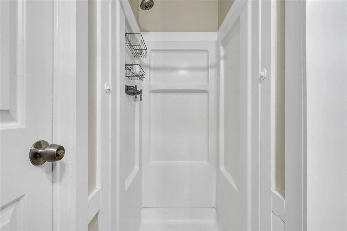 2748 Taylors RD - Photo 34