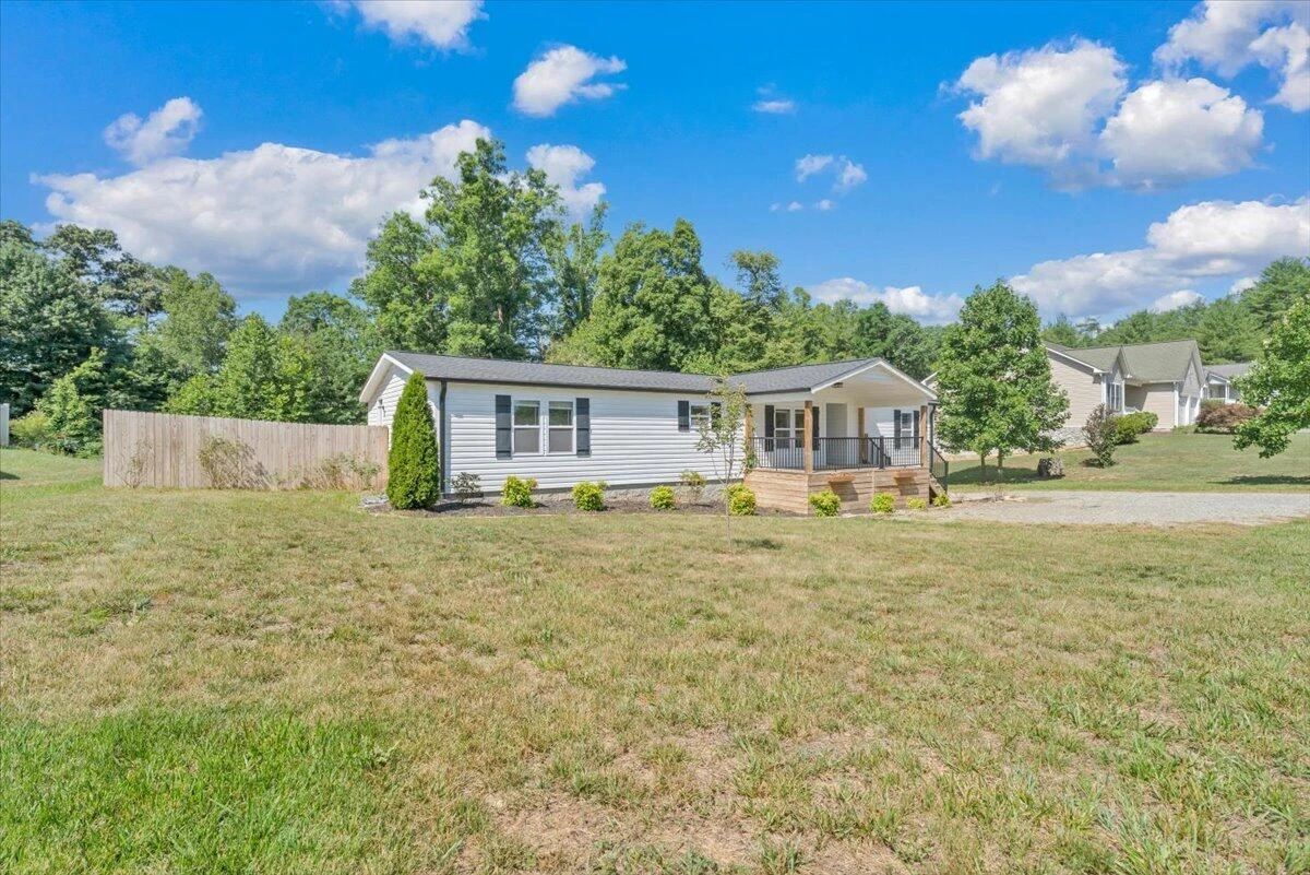 2748 Taylors RD - Photo 45