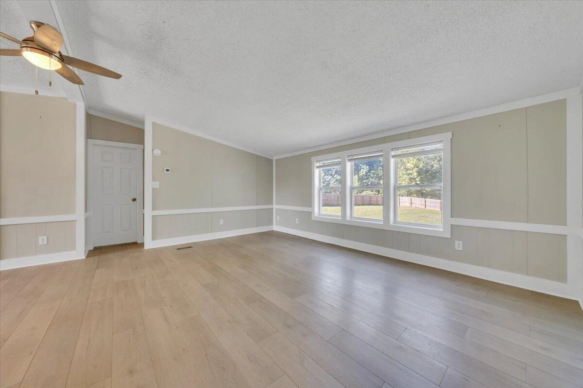 2748 Taylors RD - Photo 8