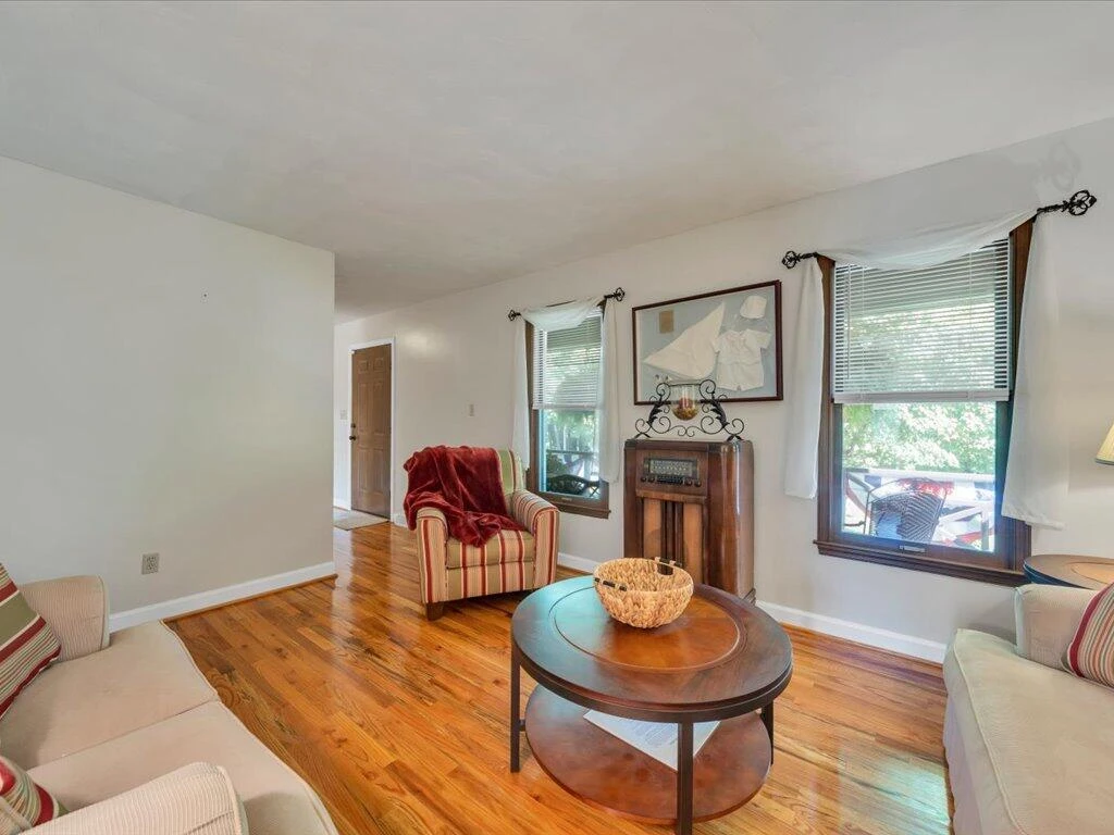 65 Sandalwood DR - Photo 10