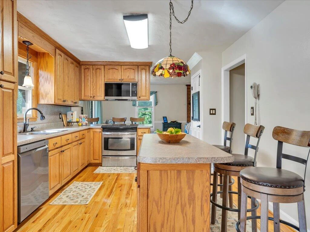 65 Sandalwood DR - Photo 15