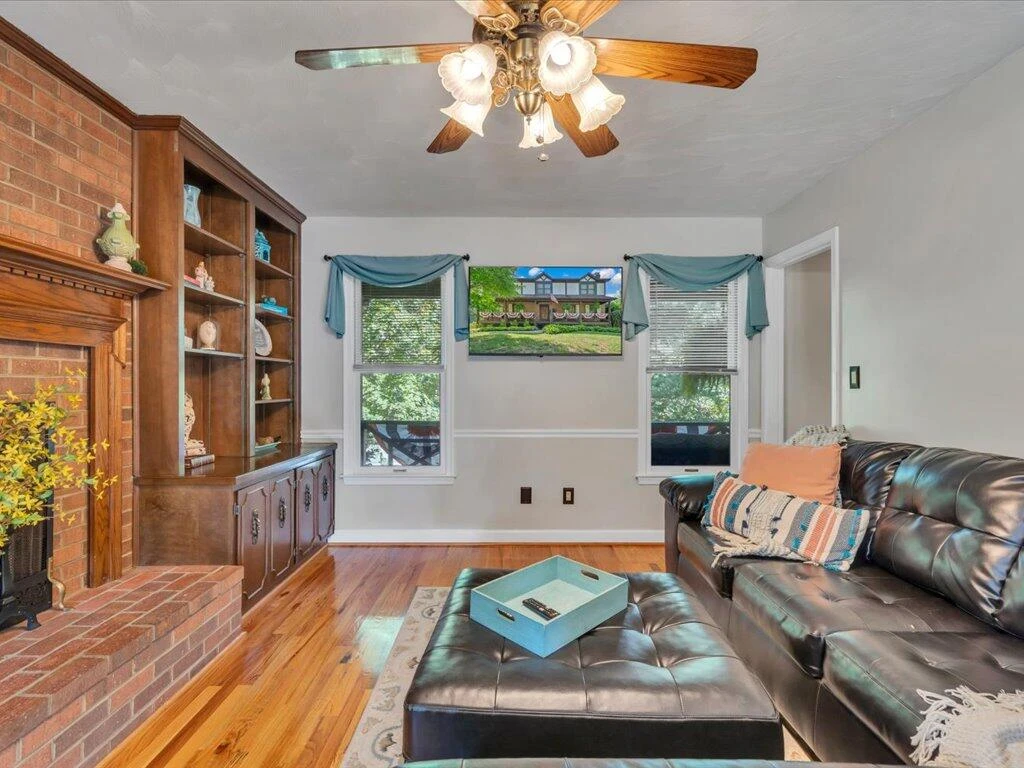 65 Sandalwood DR - Photo 21