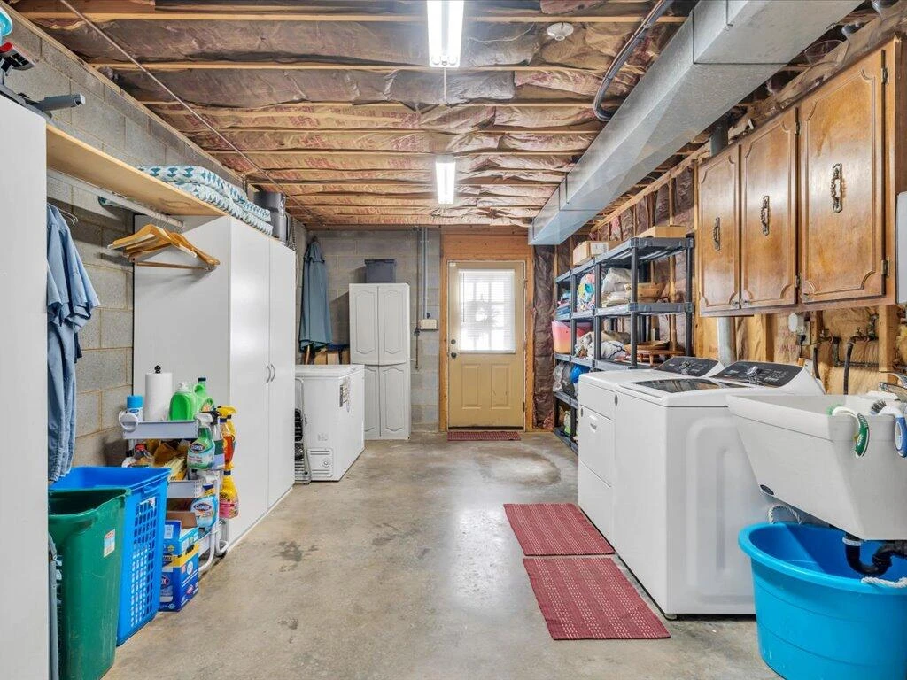 65 Sandalwood DR - Photo 48
