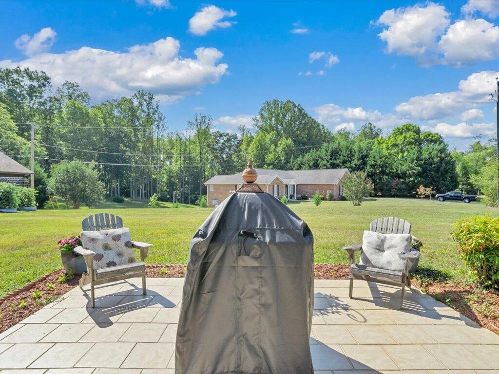 65 Sandalwood DR - Photo 49