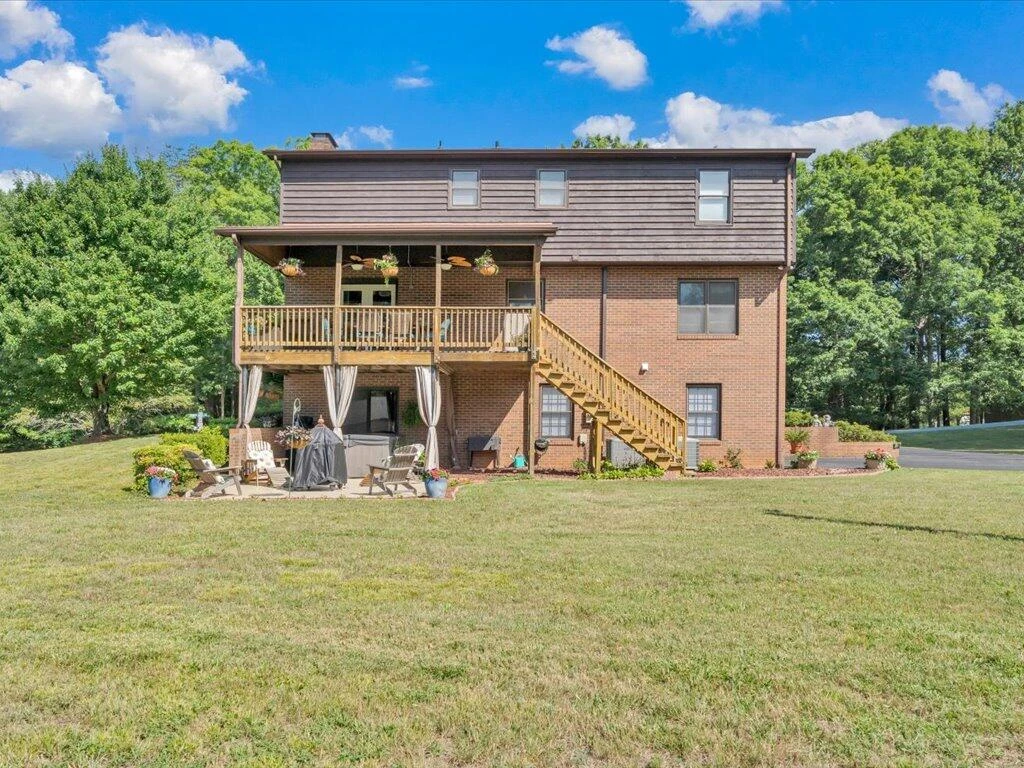 65 Sandalwood DR - Photo 54