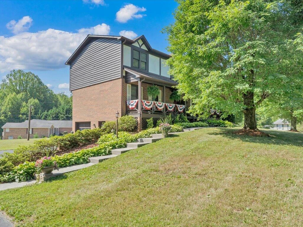 65 Sandalwood DR - Photo 63