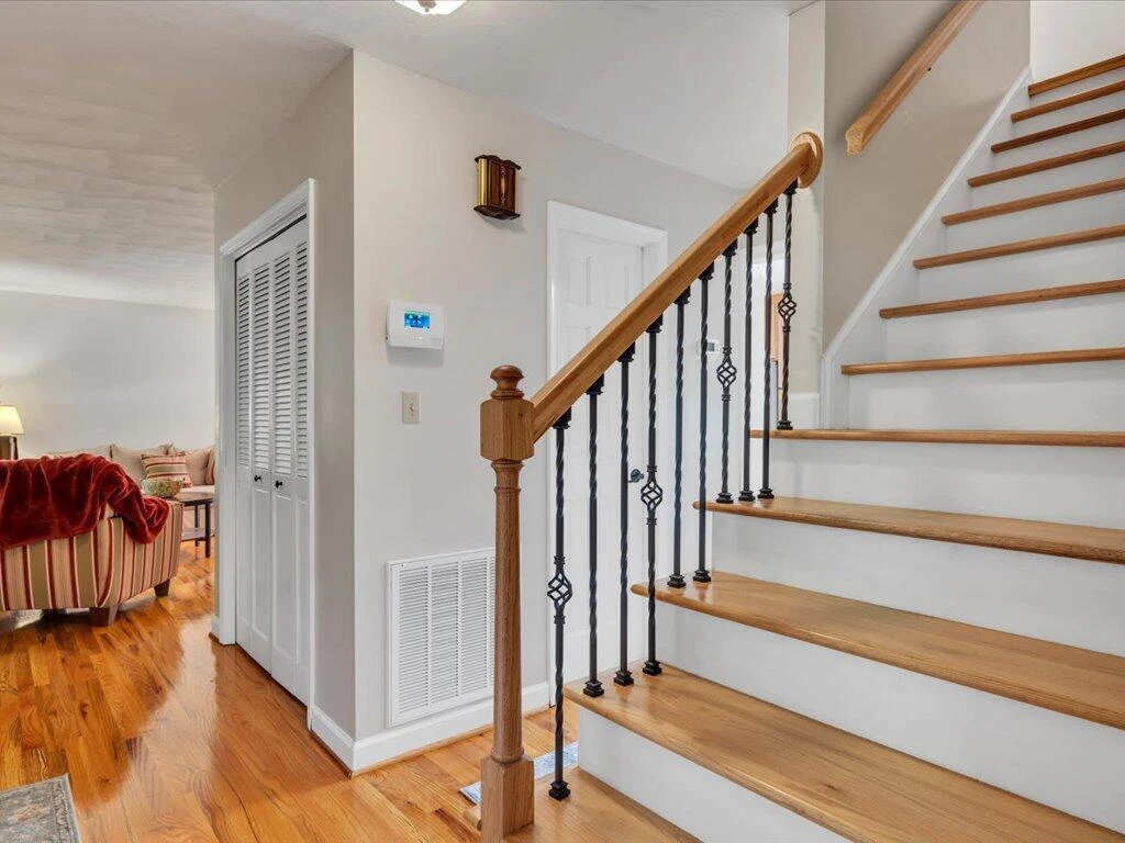 65 Sandalwood DR - Photo 7