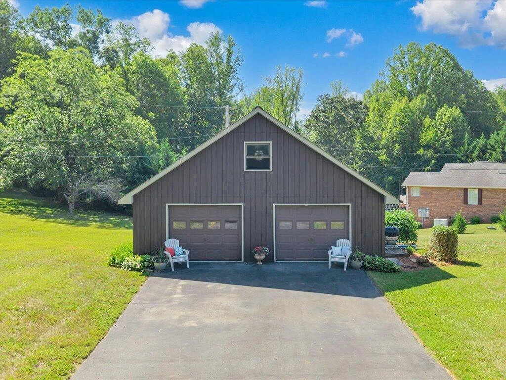 65 Sandalwood DR - Photo 77