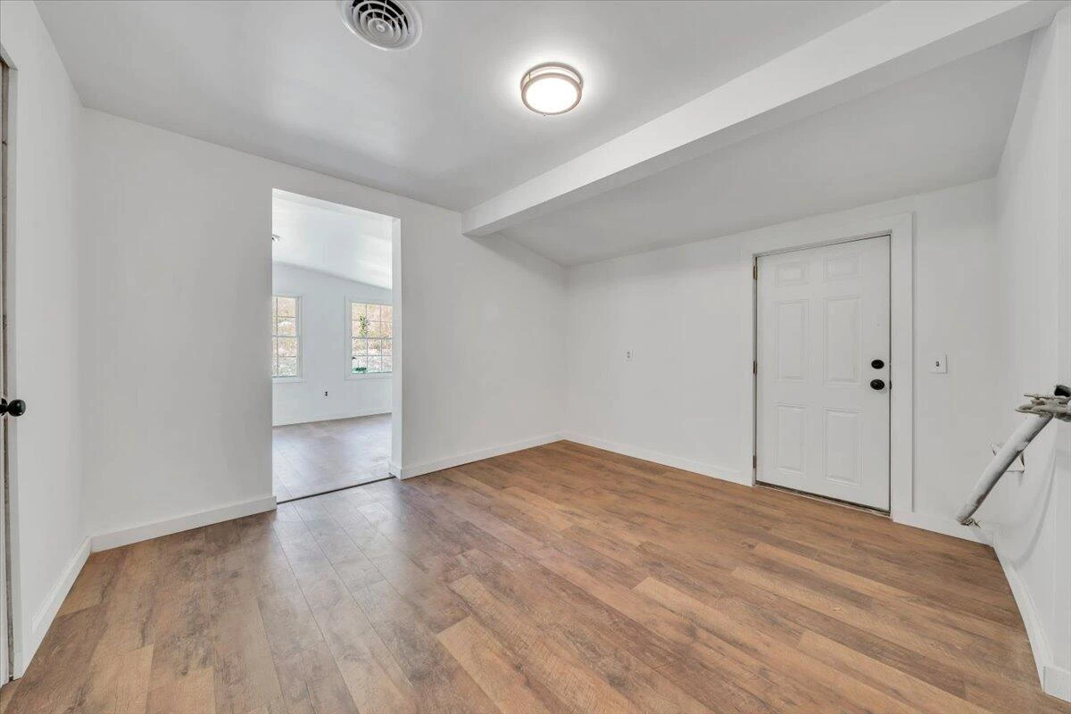 808 John Arthur RD - Photo 11