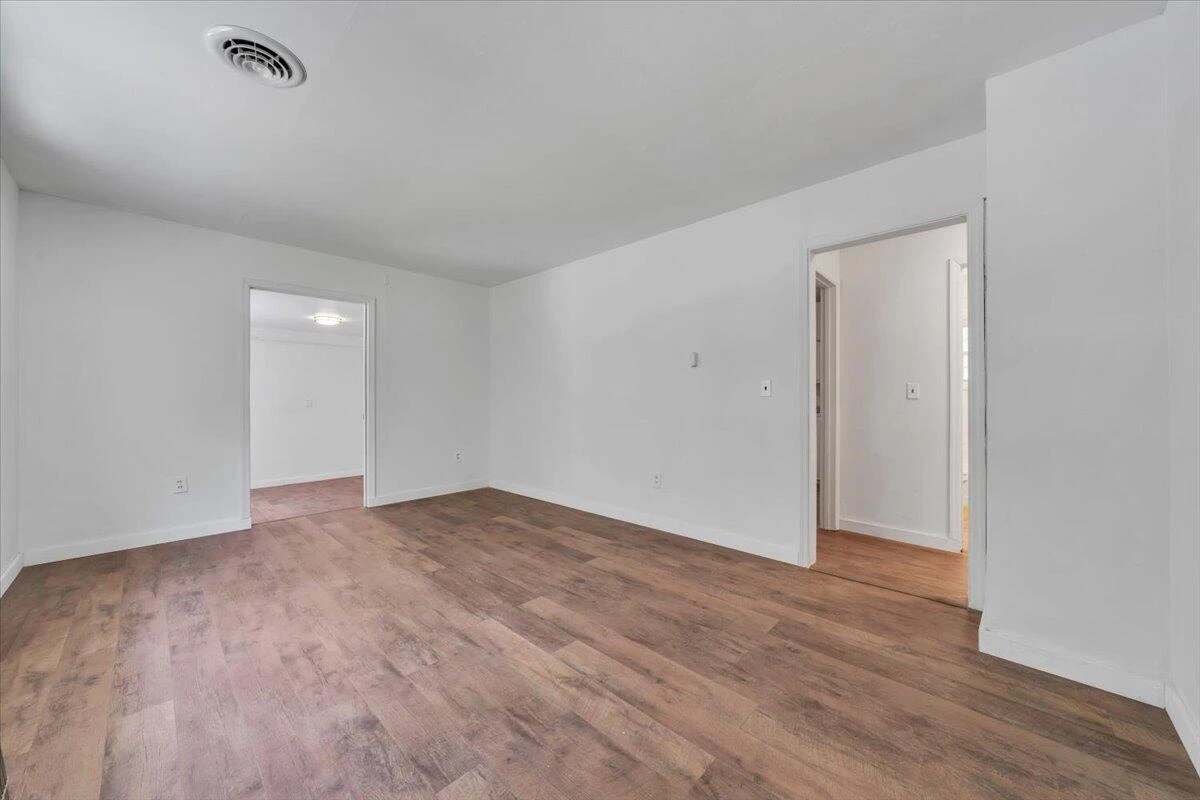 808 John Arthur RD - Photo 2