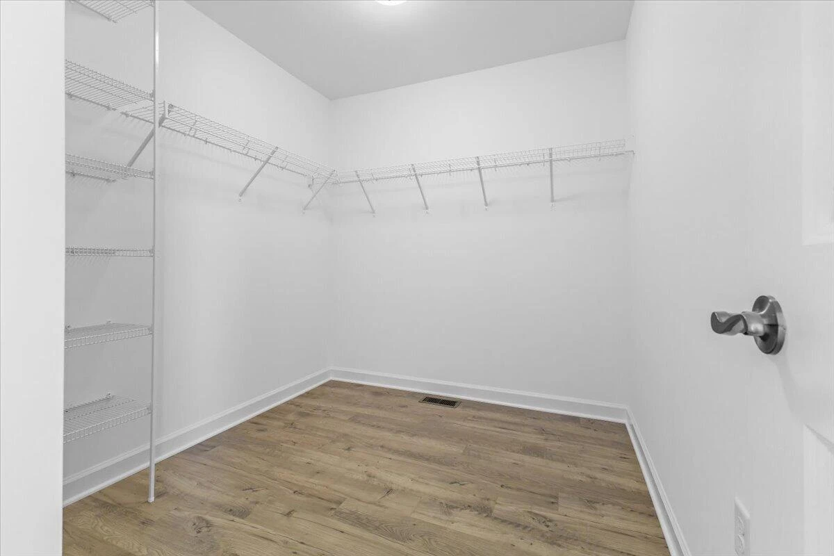 248 Colony AVE - Photo 32