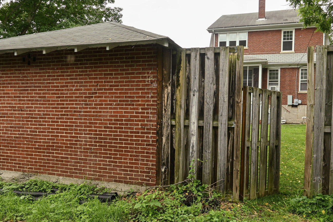 1002 Mccormick BLVD - Photo 12