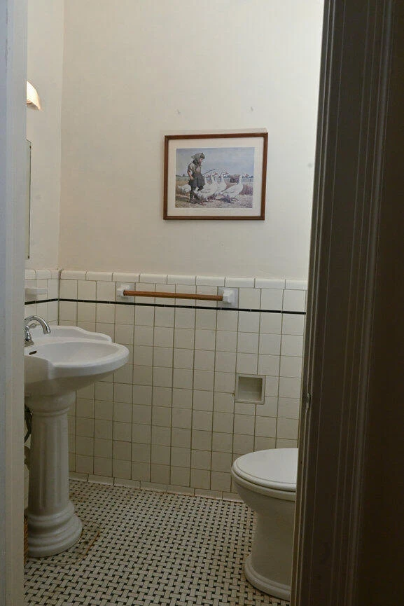1002 Mccormick BLVD - Photo 20