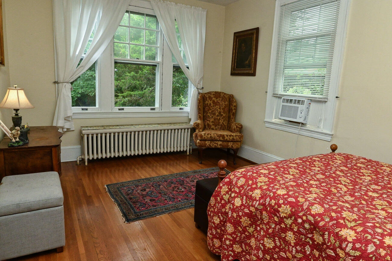 1002 Mccormick BLVD - Photo 35