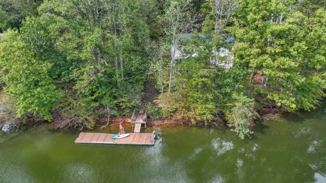 1260 Big Oak LN