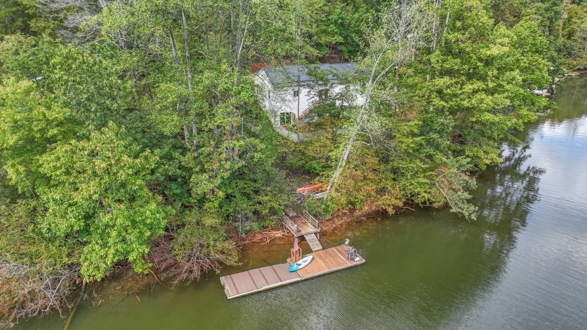 1260 Big Oak LN - Photo 2