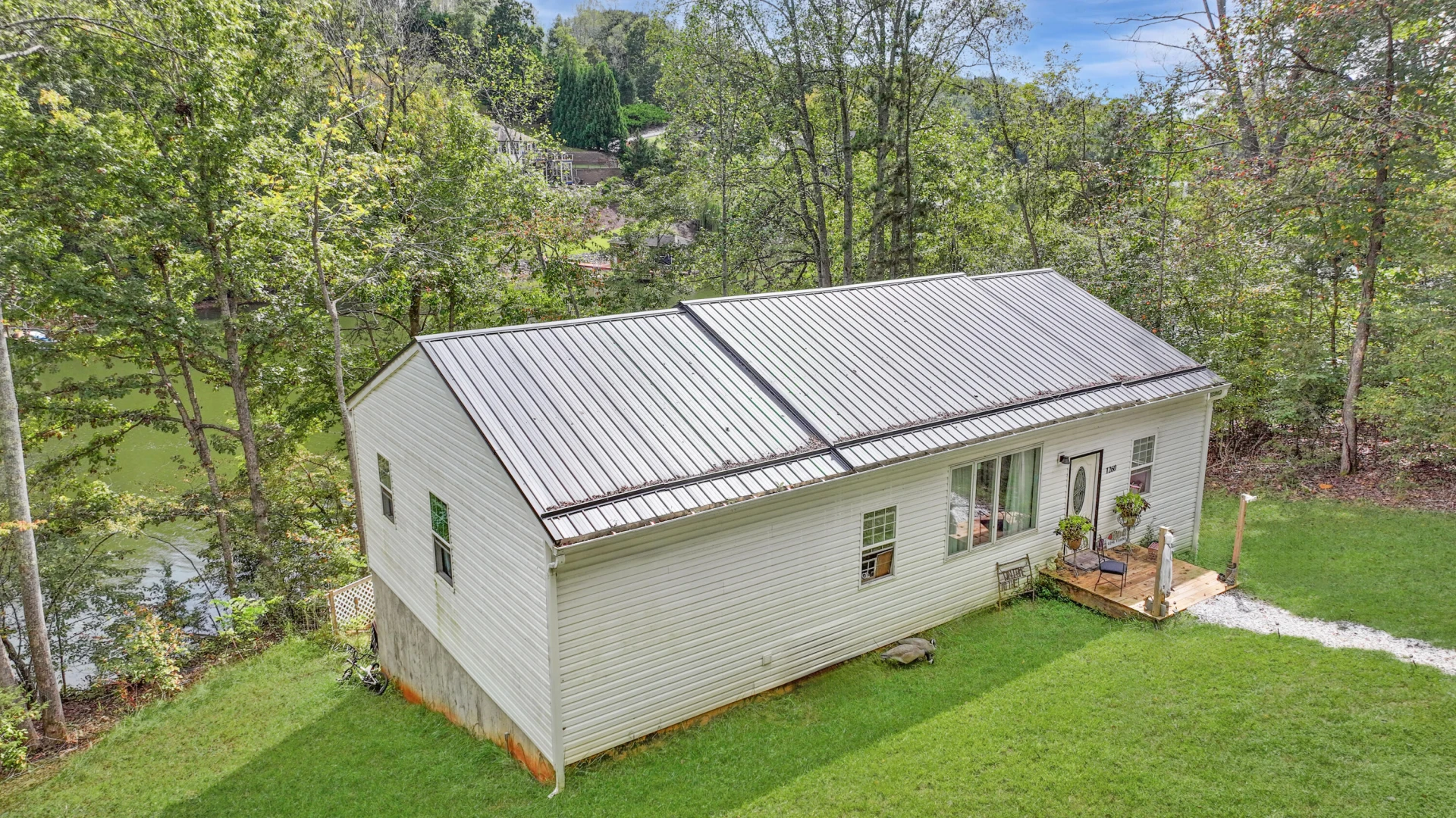 1260 Big Oak LN - Photo 22