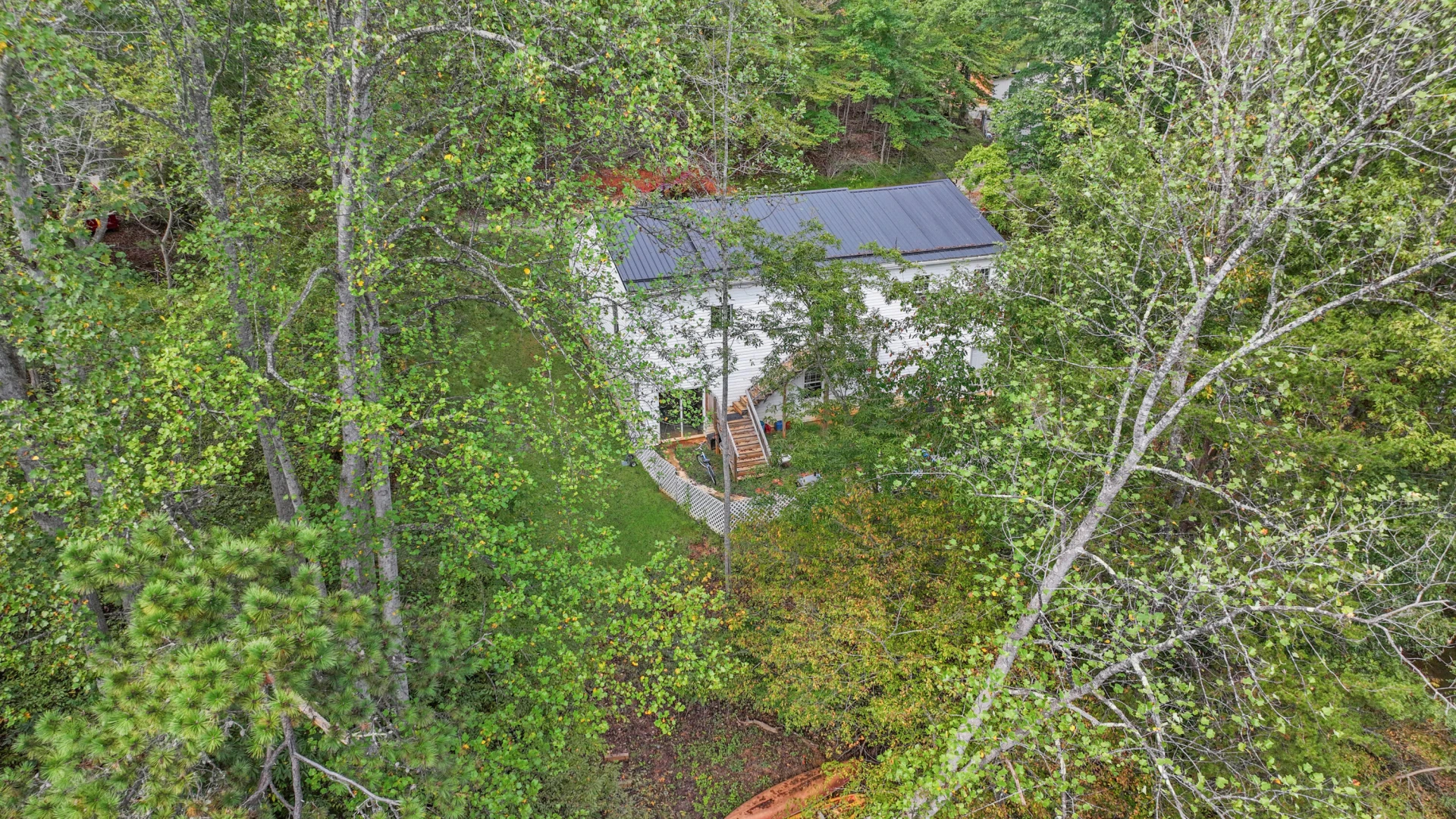 1260 Big Oak LN - Photo 3