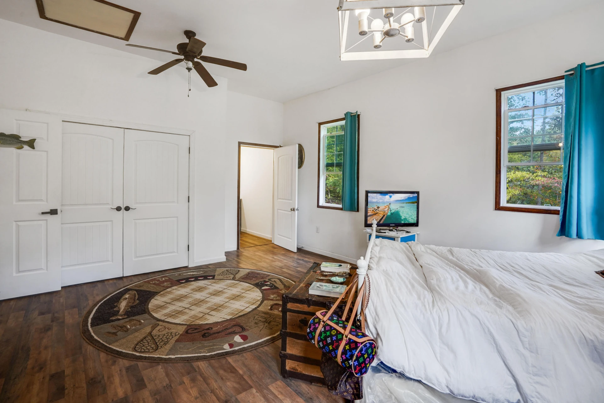 1260 Big Oak LN - Photo 8