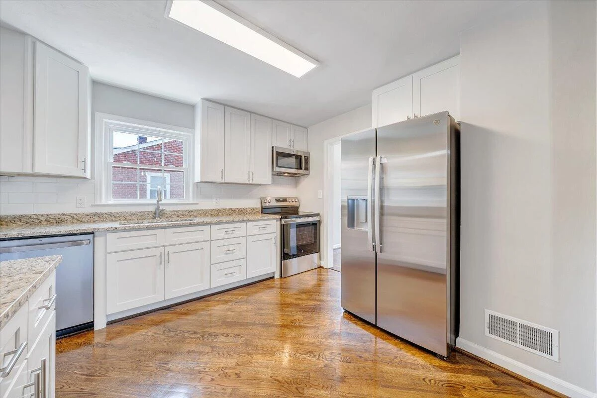 1745 Morwanda ST NW - Photo 10