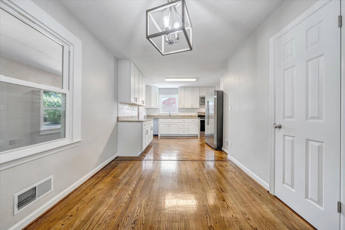 1745 Morwanda ST NW - Photo 18