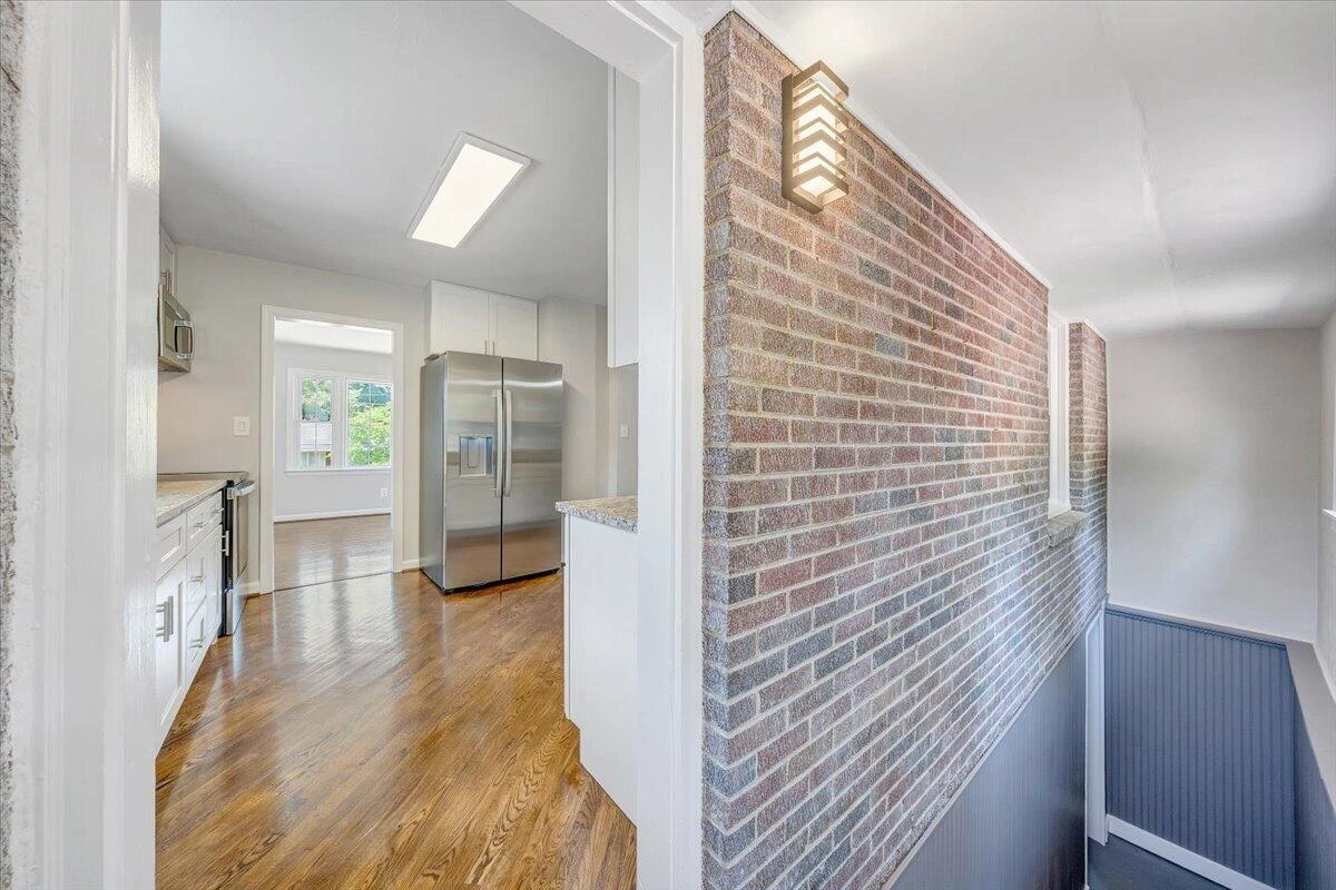 1745 Morwanda ST NW - Photo 22