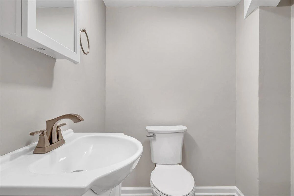 1745 Morwanda ST NW - Photo 29