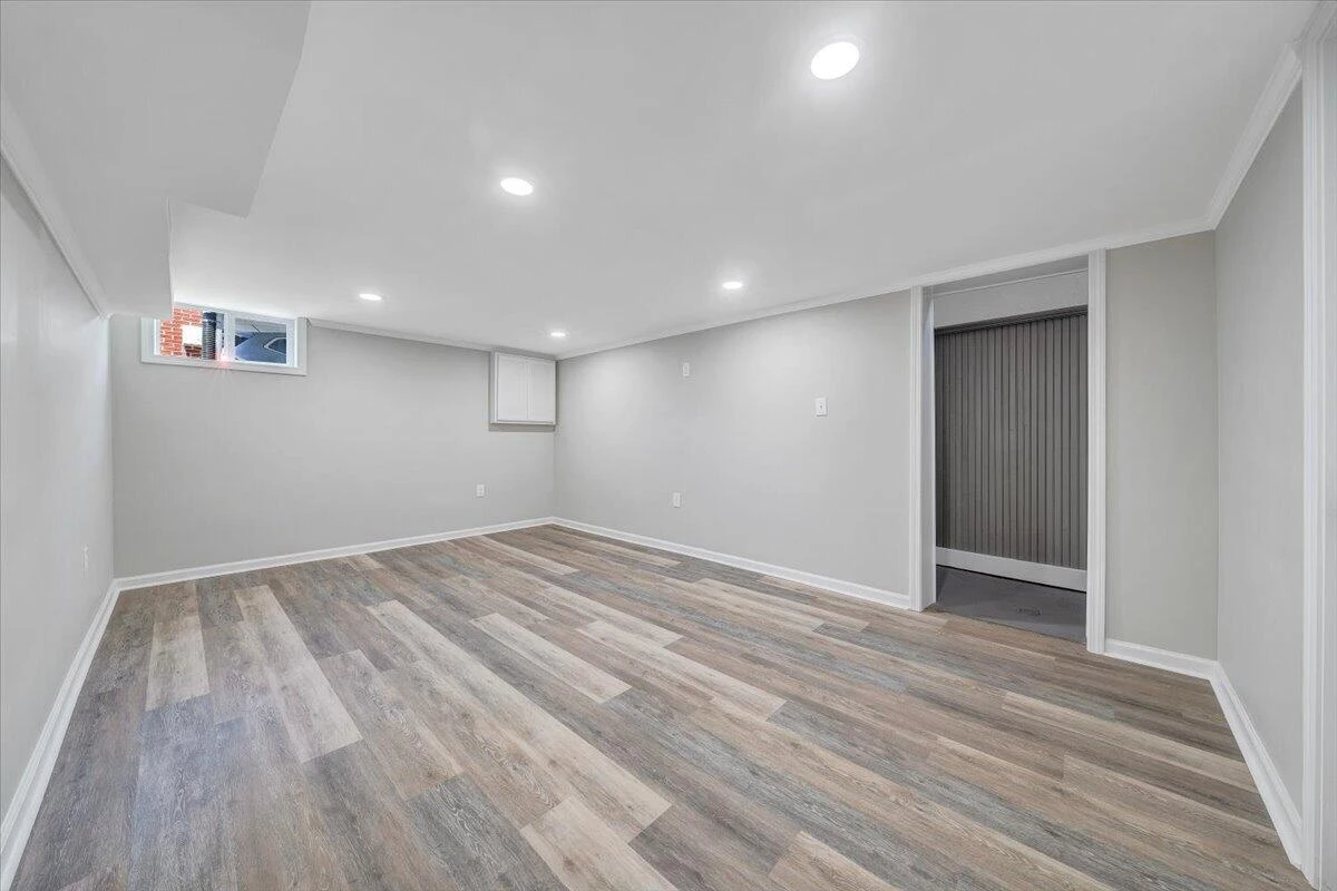 1745 Morwanda ST NW - Photo 31