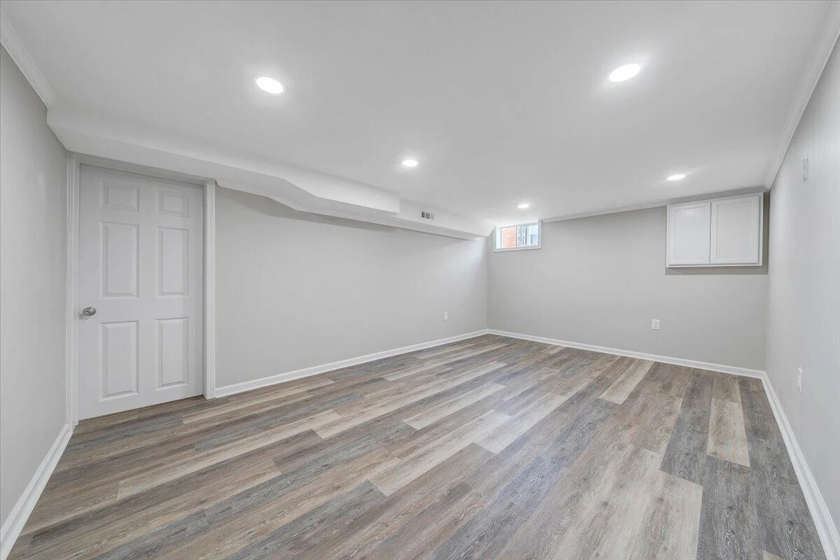 1745 Morwanda ST NW - Photo 33