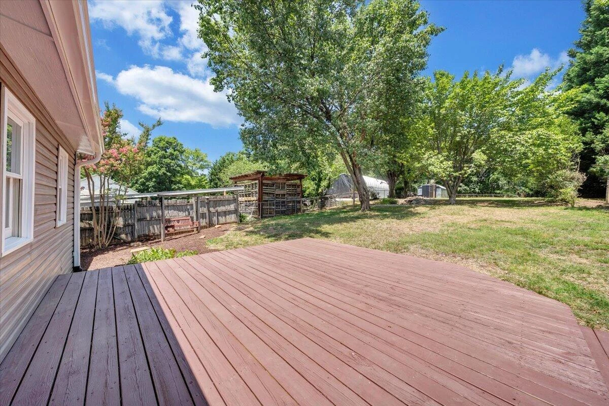 1745 Morwanda ST NW - Photo 41
