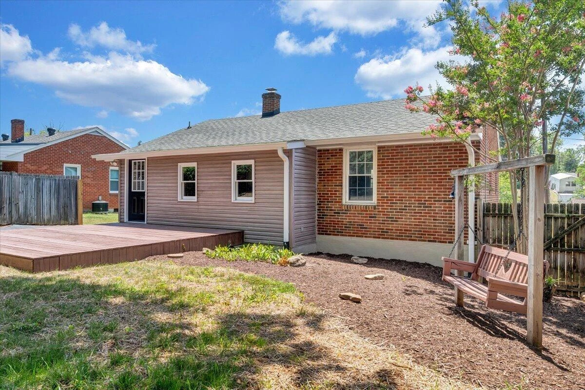 1745 Morwanda ST NW - Photo 48
