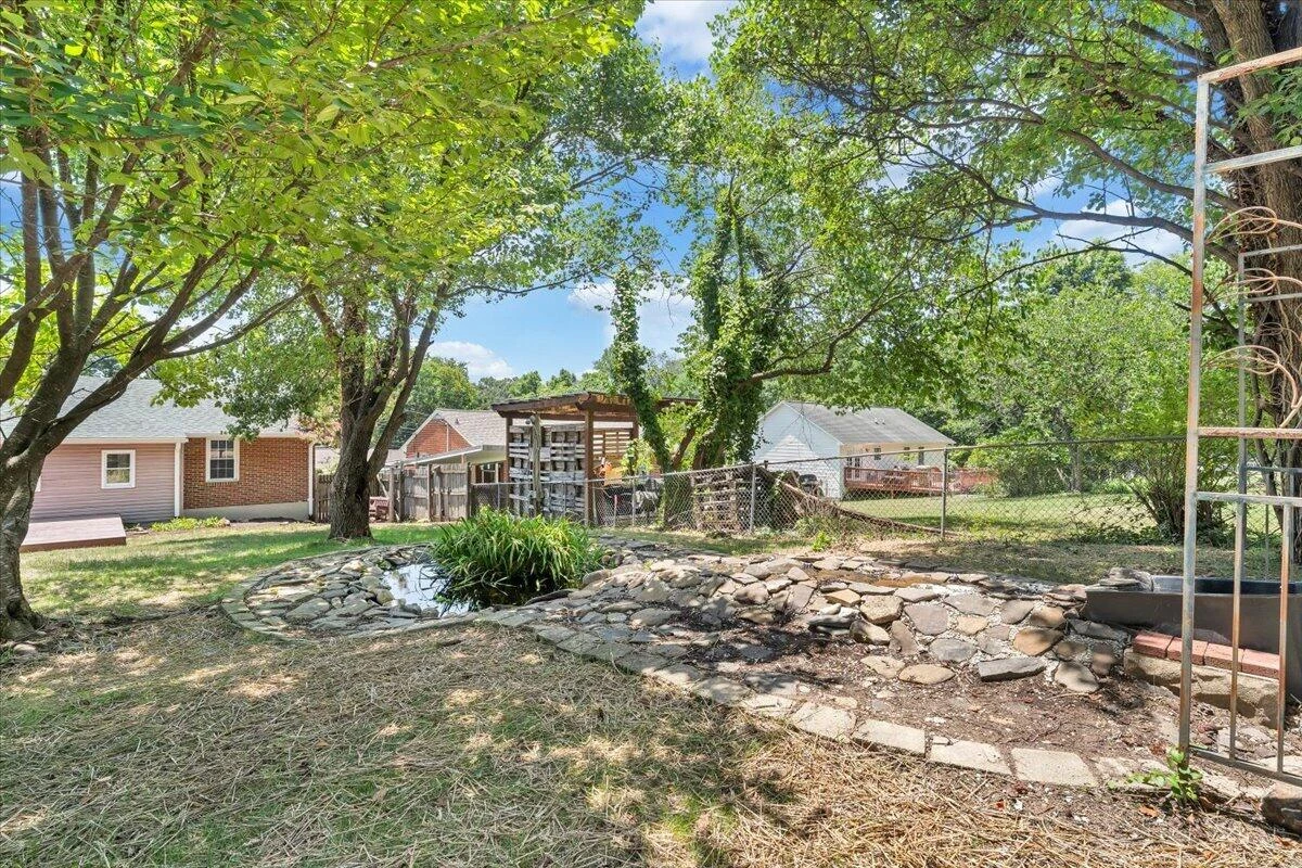 1745 Morwanda ST NW - Photo 52