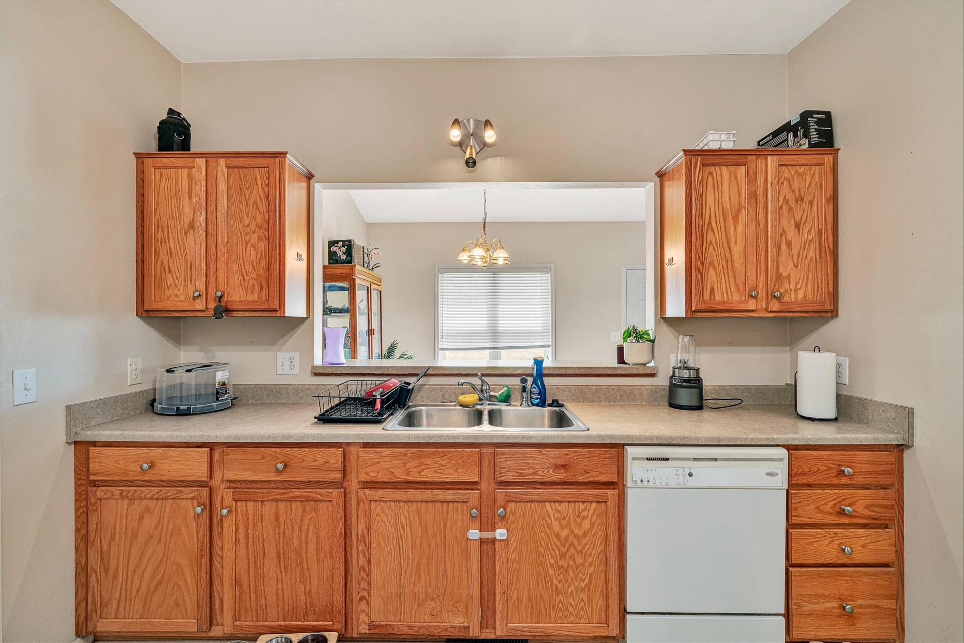 6602 Hartman CT - Photo 11