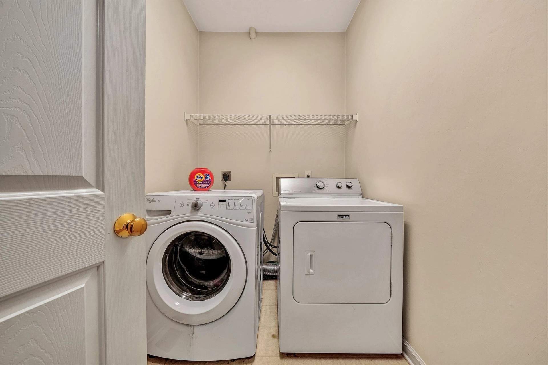 6602 Hartman CT - Photo 21