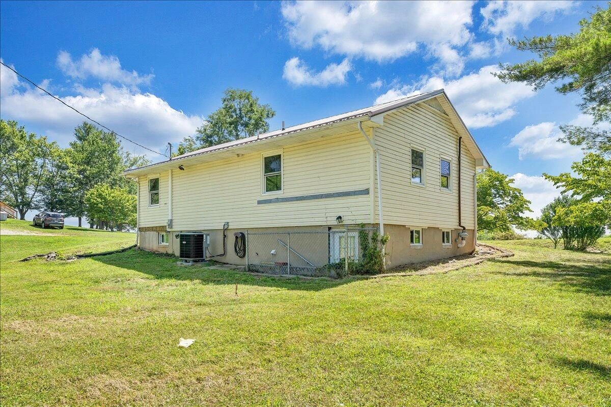 777 Switchback RD - Photo 23